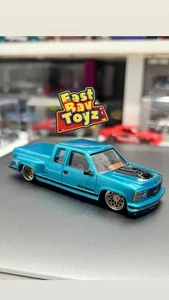 1:64 M2 CUSTOM 1989 OBS EXTENDED CAB SILVERADO / CHEYENNE PICKUP TRUCK - Picture 1 of 1