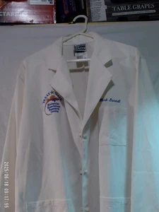 LANDAU FOR MEN FULL LENGTH LAB COAT FROM TEXAS STATE MBRG. NEW NEVER WORN! - Picture 1 of 4