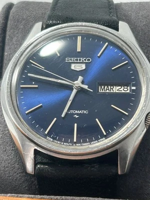 Reloj Seiko 5 Automático 7009-4040 Esfera Azul 37mm Hombre Día Fecha Japón Foto 1 de 4