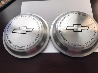 1991 1992 1993 1994 1995 1996 Chevrolet Caprice Impala wheel center caps - Image 1 of 3