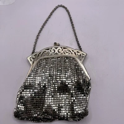 Vintage Whiting & Davis Co Silver Mesh Clutch Purse Chain Handle 4.75" x 5" x 1" - Image 1 of 4