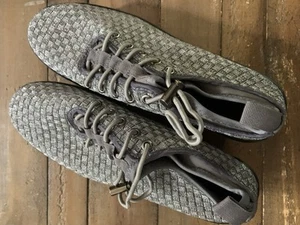 Steven By Steve Madden Silver Metallic Adjustable Toggle Wedge Sneaker 9 1/2 9.5 - Picture 1 of 7
