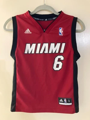Футболка NBA Miami Heat Леброна Джеймса No6 Adidas молодежный размер маленькая - Изображение 1 из 4