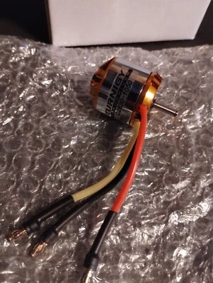 Motor de avión Turnigy Aerodrive C2830-1050 Outrunner RC sin escobillas 1100 kv Nuevo de Lote Antiguo Foto 1 de 4