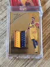 2017-18 Panini Opulence DONOVAN MITCHELL Rookie Patch On-Card Auto #’d /79🔥