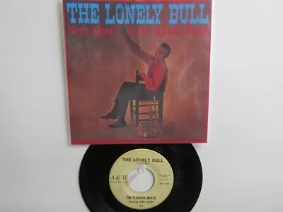 💥 ' HERB ALPERT ' HIT 45 + PICTURE [ THE LONELY BULL ]   1962 ! 💥 Foto 1 de 4