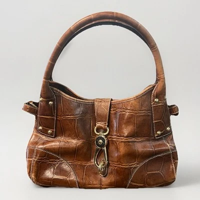 Hobo Dooney and Bourke con bloqueo de logotipo, marrón en relieve con interior rosa y bolsa antipolvo Foto 1 de 4