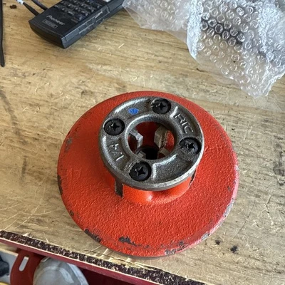 Ridgid 37380 12R 1/4" NPT Alloy Steel RH Pipe Threader Die Head (BN312) - Image 1 of 4