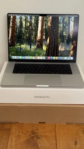 Apple MacBook Pro 16“ M2 PRO 12C CPU 19C GPU 1 TB SSD 16 GB Ram 2023 SILBER - Photo 1/6