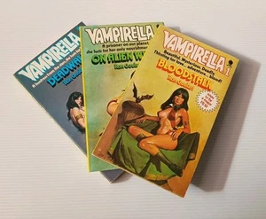 Vampirella by Goulart Bloodstalk, Alien Wings, Deadwalk Vintage Classic Vampire - Picture 1 of 14