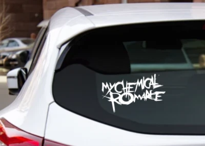 My Chemical Romance Coche Calcomanía Vinilo Banda Logo Brillante Parachoques Pegatina Pop Punk Emo Foto 1 de 4