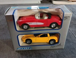 VINTAGE WELLY Chevrolet Corvette DIE-CAST (set of 2) Cars 1:38 Scale 4" (NEW) - Picture 1 of 14