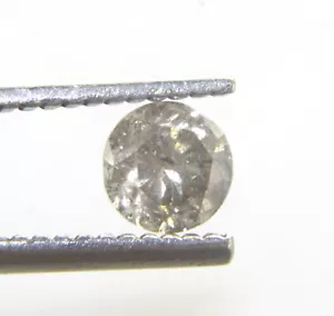 Diamante solitario color champán natural de 0,57 quilates 4,90-4,97x3,66 mm - Imagen 1 de 21