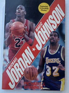 1989 Michael Jordan & Magic Johnson Weekly Reader PB Book & 6 Photo Pages ๐ - Picture 1 of 10