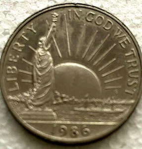 1986 50c Liberty Commemorative Bu Clad Half Dollar - Picture 1 of 2