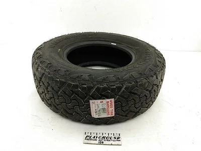 Single Tire Venom Power Terra Hunter X/T 265/75 R16 12/32 Depth Date Code 0221 - Image 1 of 4