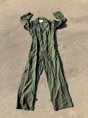 Macacão utilitário USGI OD verde cetim tipo I exército dos EUA todos os tamanhos novo na caixa - Imagem 1 de 4