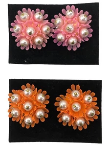 ORECCHINI CLIP BOTTONE ORO FIORI E PERLE BIGIOTTERIA VINTAGE ANNI 70-90 CM 4 - Picture 1 of 4
