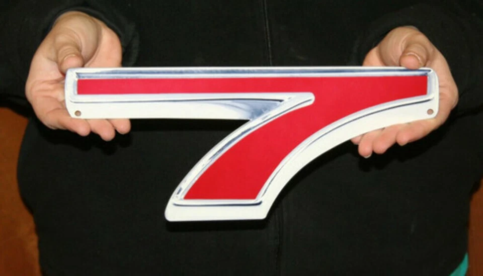 GM CHEVY VINTAGE RED NUMBER 7 – FLAT STEEL SIGN 12" X 5"  - Image 1 of 1