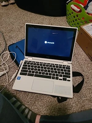 Acer Chrome R 11 Bundle, With Charger And Blue Case/bag - Image 1 of 4