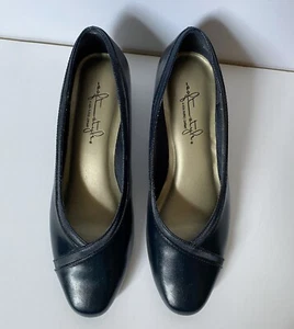 26 Outdoor Universal Light Stakes for Decorating Driveways, Patios and Walkways - Picture 1 of 2