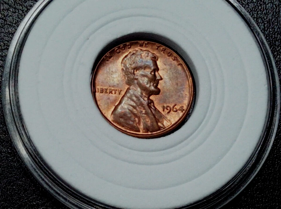 Uncirculated 1964 Lincoln 1c Penny Red Brown - Image 1 of 1
