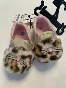 NWT Wonder Nation Baby Girl's Shoes Sz 3 Casual Indoor Outdoor Leopard Slip On - Picture 1 of 7