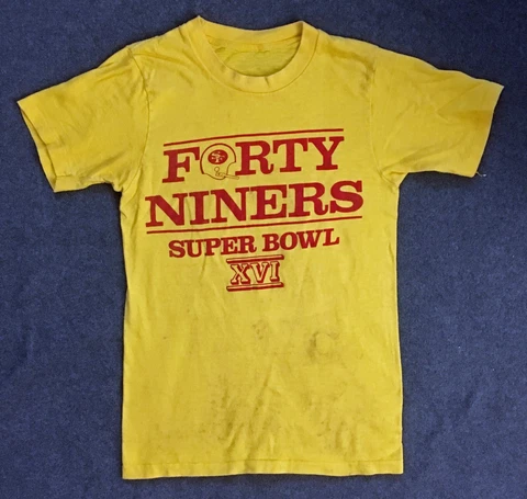 Vintage 49ers Super Bowl XVI T-Shirt 1982 Champions San Francisco Forty Niners Cover