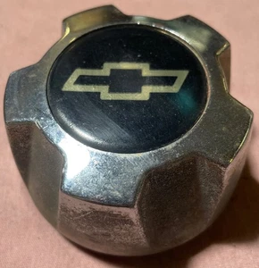 1994-1998 Chevy S10 Blazer GM 15679648 Wheel Center Cap Hub Cover 15638494 OEM - Picture 1 of 9