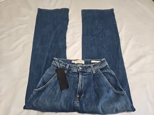 Pantalones de mezclilla Nili Lotan NUEVO Flora desgastados pierna acampanada lavados clásicos talla W25×L32 EE. UU. - Imagen 1 de 16