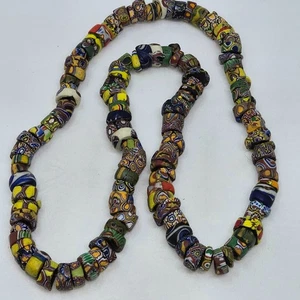 ANTIKE VENEZIANISCHE MURANO MILLEFIORI GLASHANDEL PERLEN HALSKETTE 28" STAMMES - Bild 1 von 9