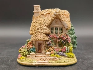 Liliput Lane "Silver Bells" Figurine 6cm Tall Vintage Handcrafted England Boxed - Picture 1 of 8