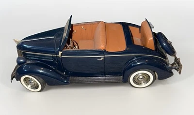 Danbury Mint 1936 Ford Deluxe Cabriolet V8 Washington Blue Convertible Conv Cab - Image 1 of 4