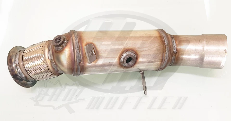 Convertidor catalítico delantero para BMW 535i 535i xDrive 2011 a 2016 Foto 1 de 1