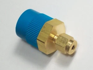 1- Swagelok Brass Connector Fitting, 1/8" OD Tube x 1/2" M NPT, B-200-1-8 - Picture 1 of 3