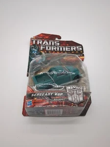 Hasbro TRANSFORMERS Generations Deluxe Class: SERGEANT KUP MISB - Picture 1 of 12