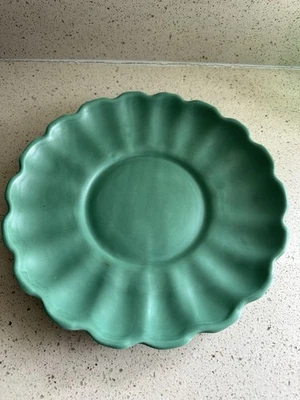 CATALINA ISLAND POTTERY ~Descanso Green~ 12” Scalloped Bowl  ~C. 1927 - 1937 - Image 1 of 4