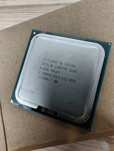 CORE 2 QUAD Q8300 2.50GHz Socket LGA775 Processor CPU - Picture 1 of 4