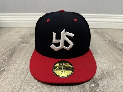 New Era Hat 59FIFTY Classic Tokyo Yakult Swallows 1974-77 Navy Cap Size 7 1/2 - Image 1 of 4
