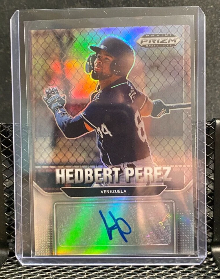 Hedbert Perez 2022 Prizm Draft Picks Silver Auto - Brewers - Image 1 of 2
