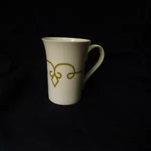 2015 STARBUCKS COFFEE MUG TALL CUP WHITE WITH BEIGE DIAMOND SCROLL 11 fl oz LNWO - Picture 1 of 22