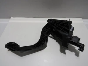 Pedal embrague Skoda Fabia MK3 2019-21 (1,0 L 12 V GASOLINA) 6C2721059H R1639 - Imagen 1 de 15