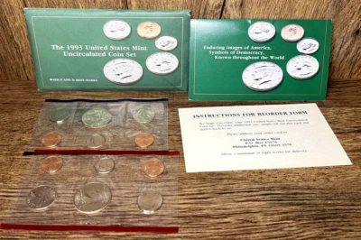 1993 P&D United States Uncirculated Coin Set 10-Coins with OGP - Image 1 of 4