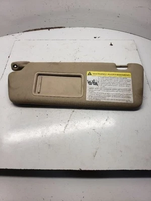 Солнцезащитный козырек для водителя седана без подсветки подходит для 02–08 AUDI A4 1110298 - Изображение 1 из 4