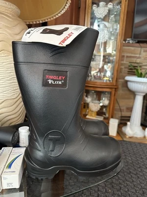 Tingley Flite Safety waterproof toe boot with Chevron-Plus outsole unisex - Image 1 of 3