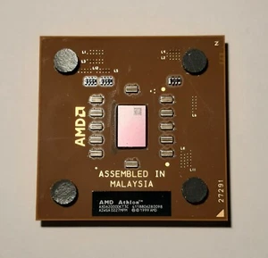 AMD Athlon XP 2000+ axda2000dkt3c FSB 266mhz 1667mhz Thoroughbred Socket A 462 - Foto 1 di 2
