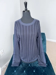 Armani Men's Sweater Navy Blue Crewneck Soft Knit Size Medium - Picture 1 of 4