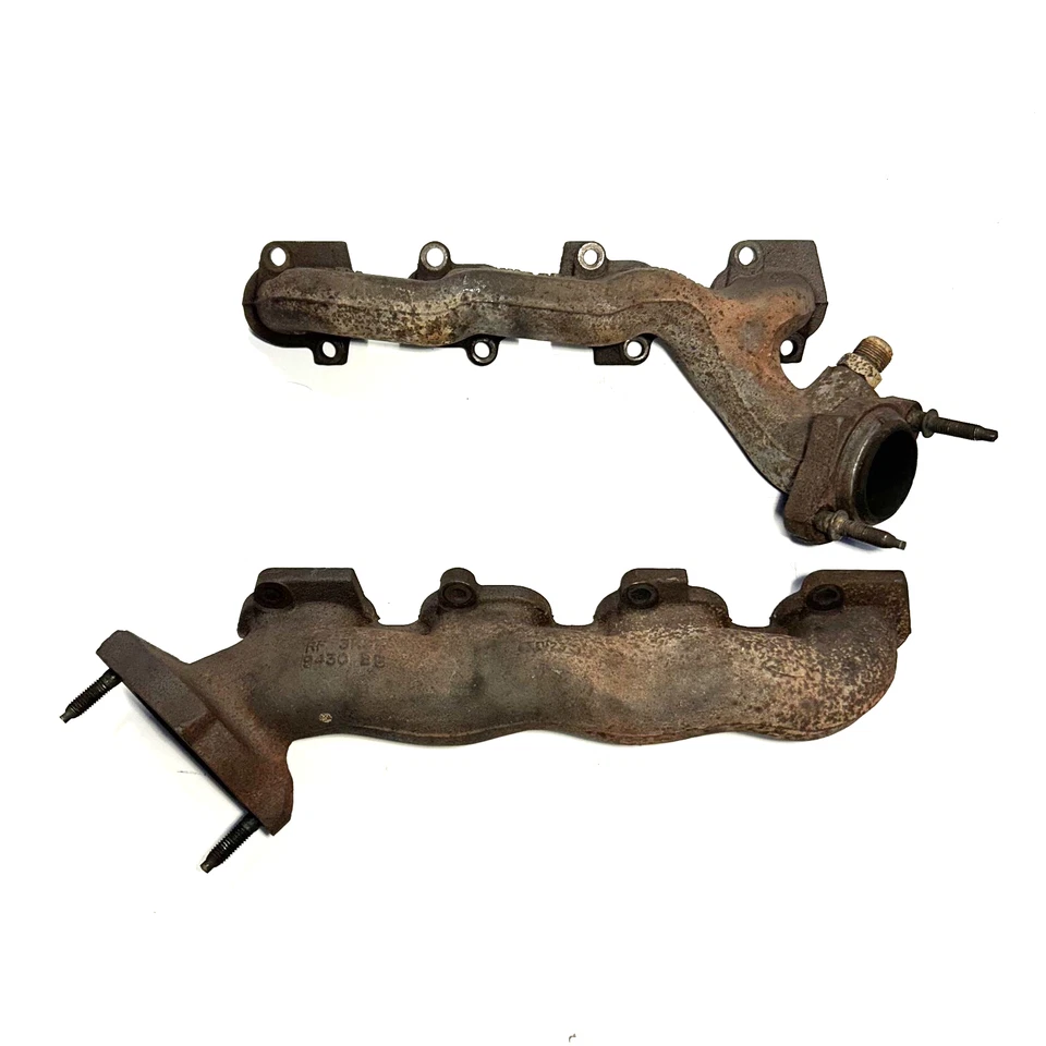 Colectores de escape del motor de 32 válvulas Ford Mustang Mach 1 2003-2004 Foto 1 de 4