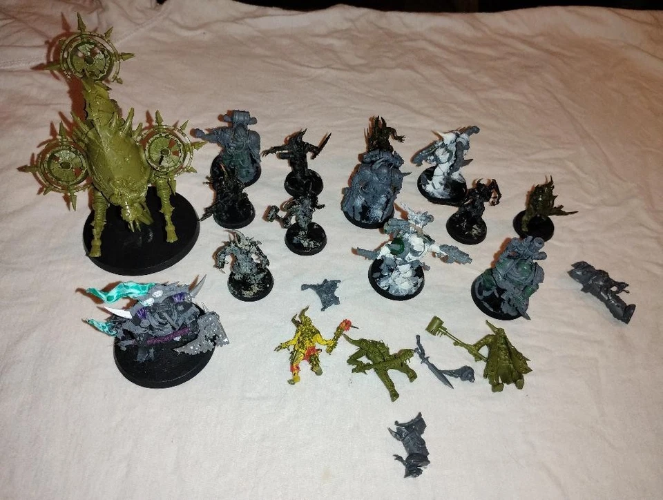 战锤 40K Know No Fear 死亡守护者半 — 第 1/1 张图片