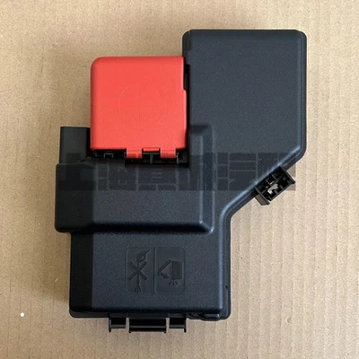 for Buick ENCLAVE XT5 Blazer XT6 battery fuse box positive wire cover - Image 1 of 4